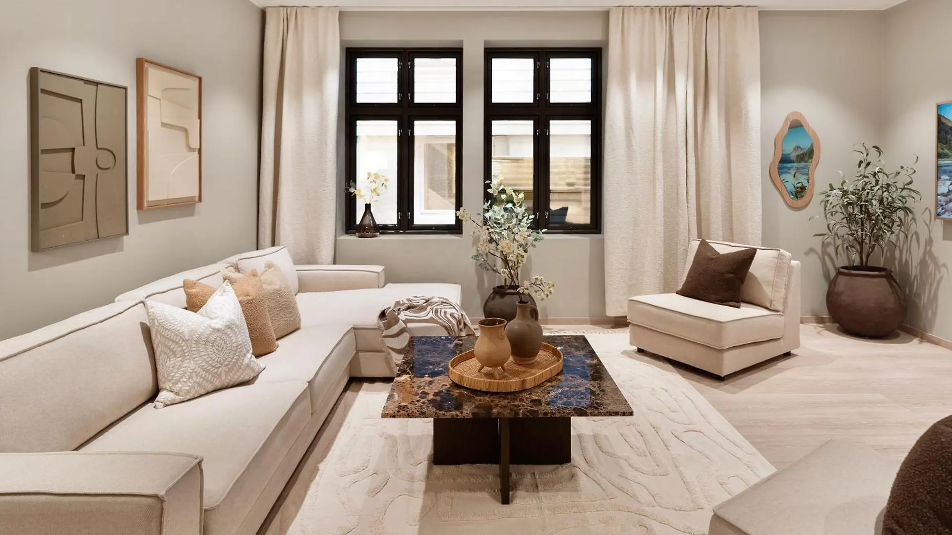 Luxurious Villa In The Heart Of Bergen With Private Parking