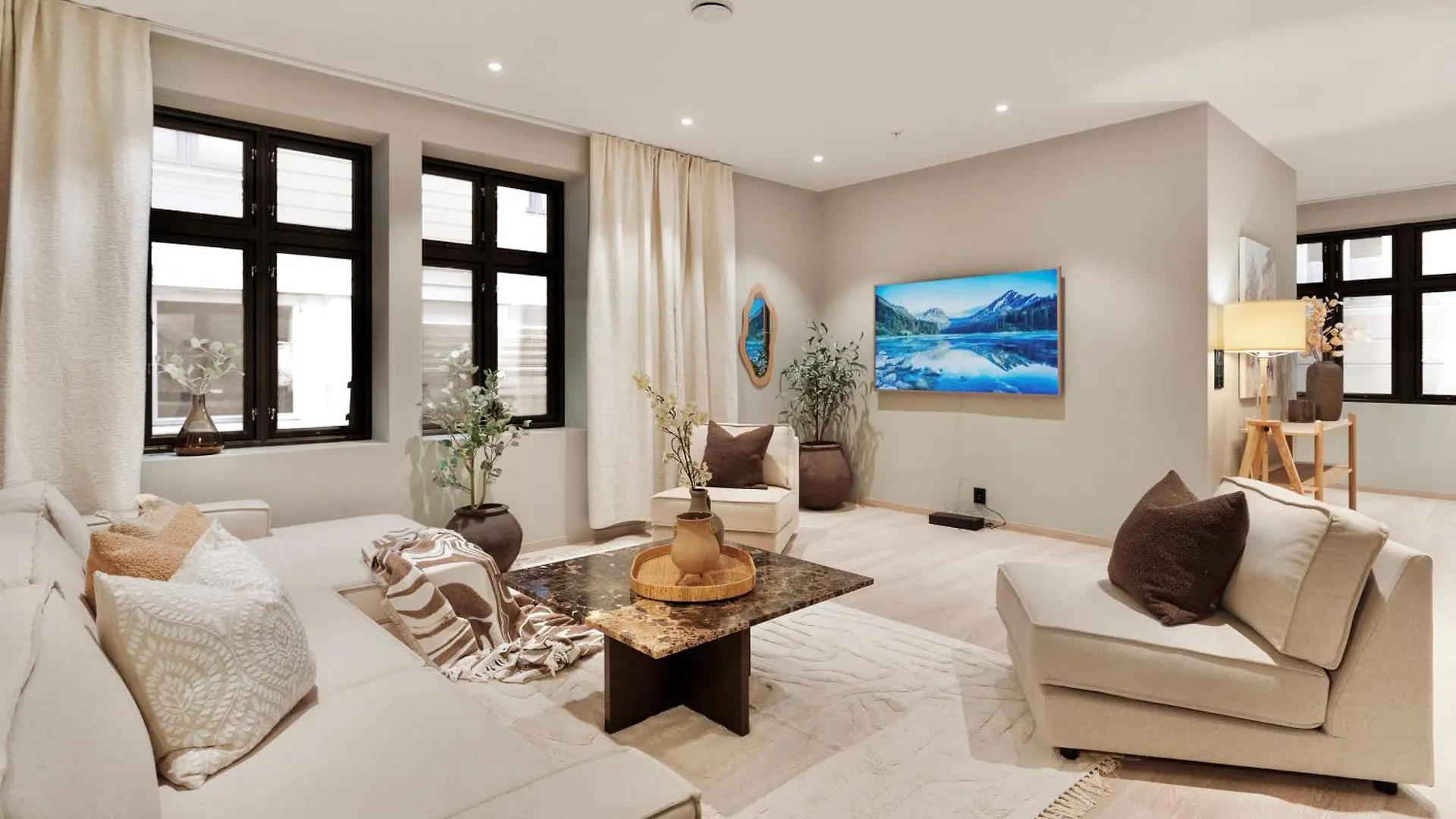 Luxurious Villa In The Heart Of Bergen With Private Parking